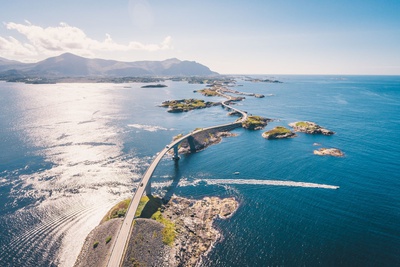 La Route de l'Atlantique et le Village de Pêcheurs de Bud depuis Kristiansund