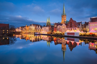 Découvrez Lübeck : Histoire et Charme de la Ville Hanseatique depuis Kiel